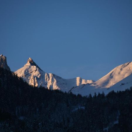 Logement Renove Avec Vue Panoramique La Saussaz Bagian luar foto