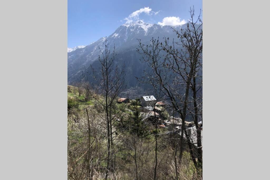 Logement Renove Avec Vue Panoramique La Saussaz Bagian luar foto